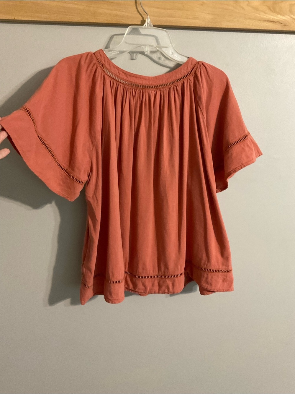 Old Navy Coral Peasant Blouse with Gathered V-Neck Large - Picture 3 of 7